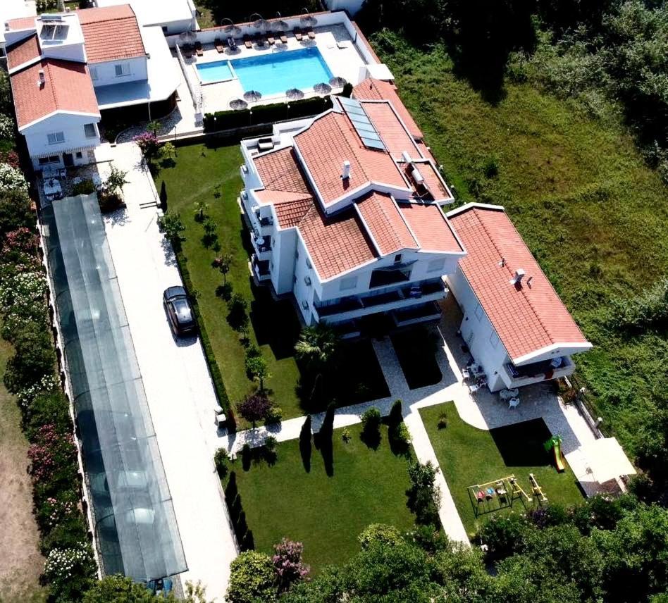 Residence Leora 乌尔齐尼 外观 照片