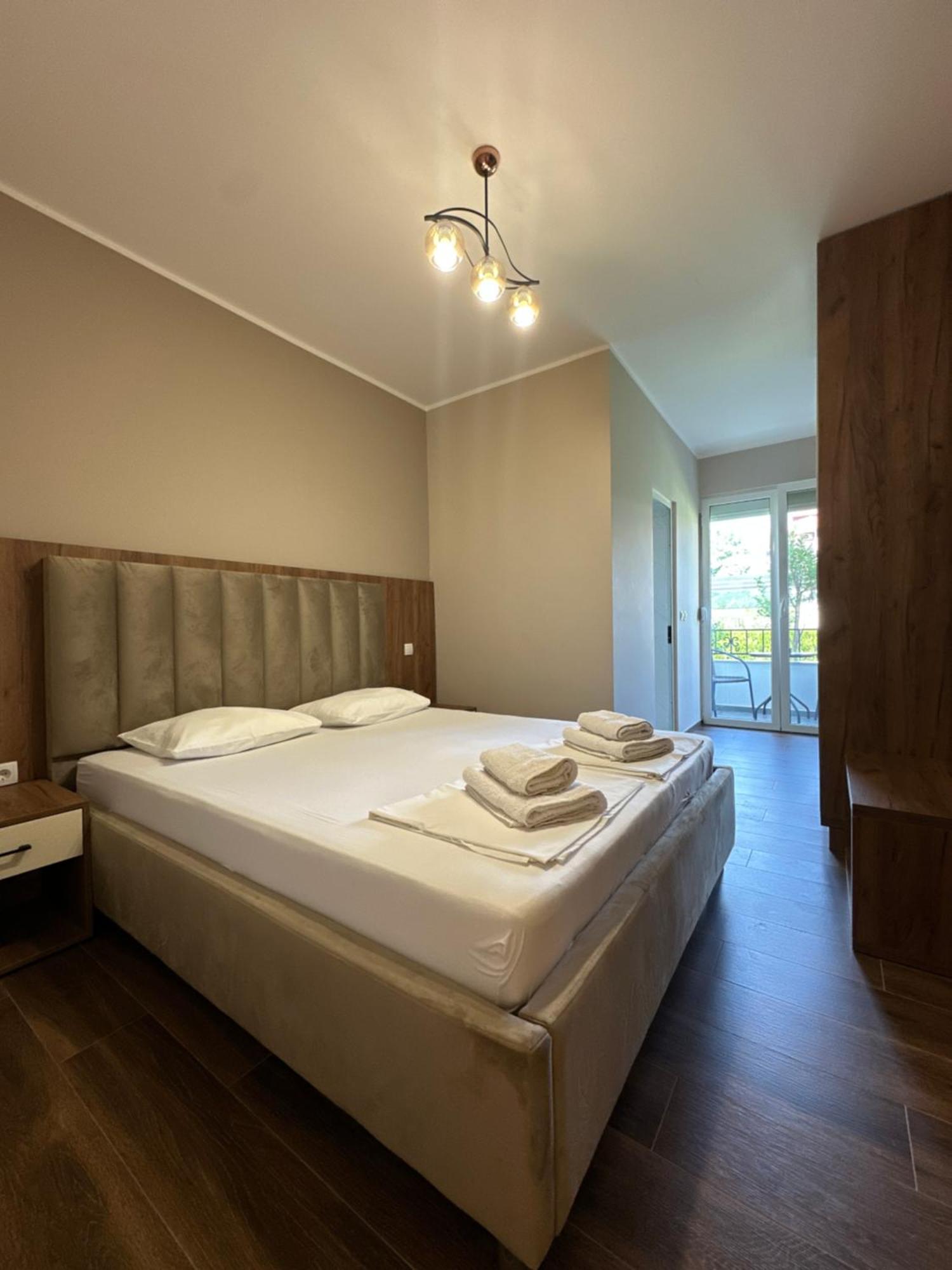 Residence Leora 乌尔齐尼 外观 照片