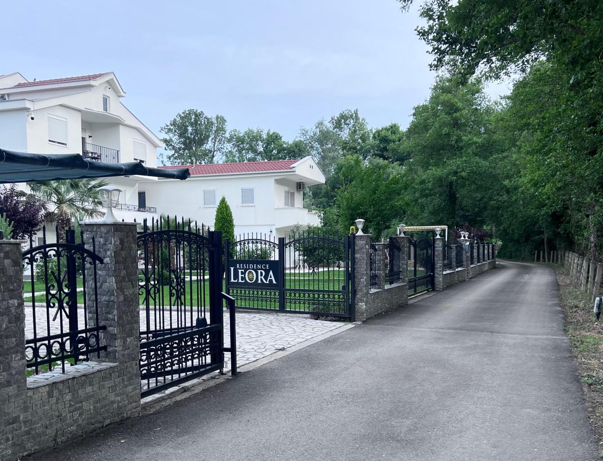 Residence Leora 乌尔齐尼 外观 照片